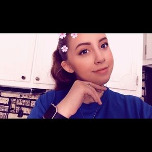 Meet your Posher, Mackenzi